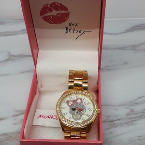 Betsey Johnson Gold Tone Bracelet Pink Bow Skull